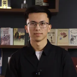 STUDENT KADÍR